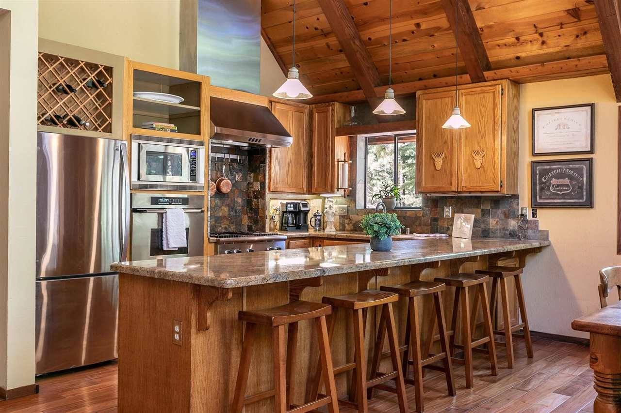 Truckee, CA 96161,11853 Sitzmark Way