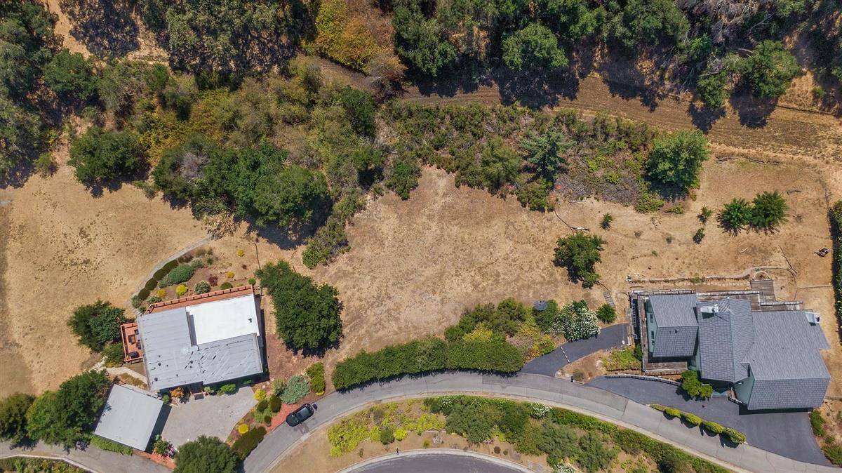 Los Altos Hills, CA 94022,0 Altamont Cl
