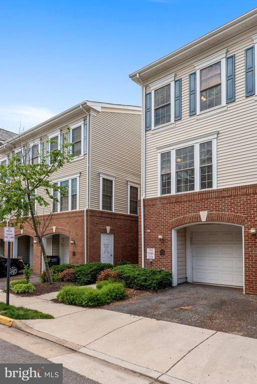 Alexandria, VA 22306,7122 MASON GROVE CT