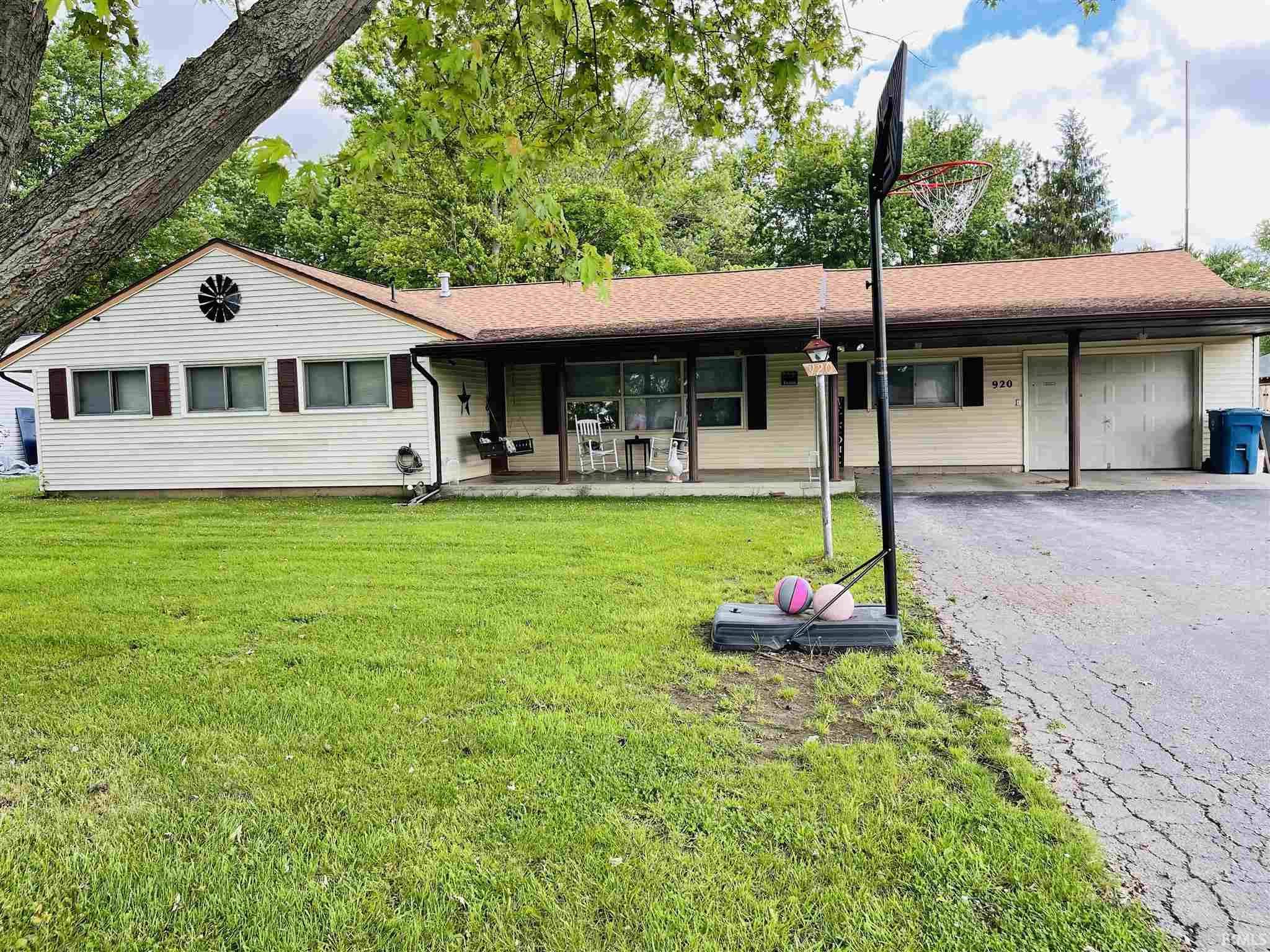 Jonesboro, IN 46938,920 W 9th Street