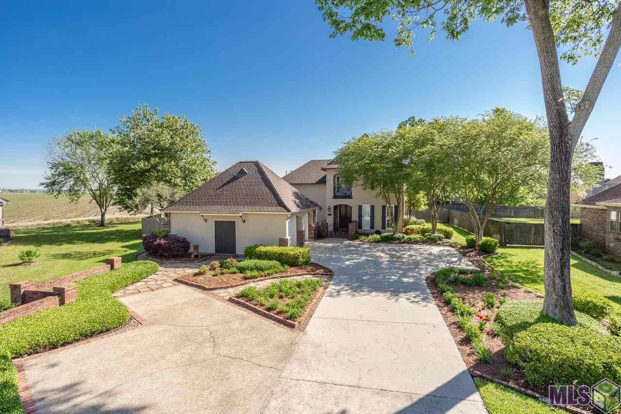 Port Allen, LA 70767,162 ROSEWOOD CT