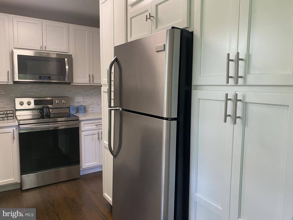 Annandale, VA 22003,4001 PATRICIA ST