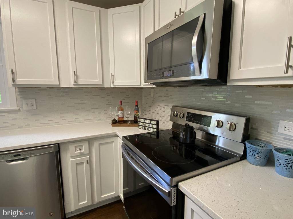 Annandale, VA 22003,4001 PATRICIA ST