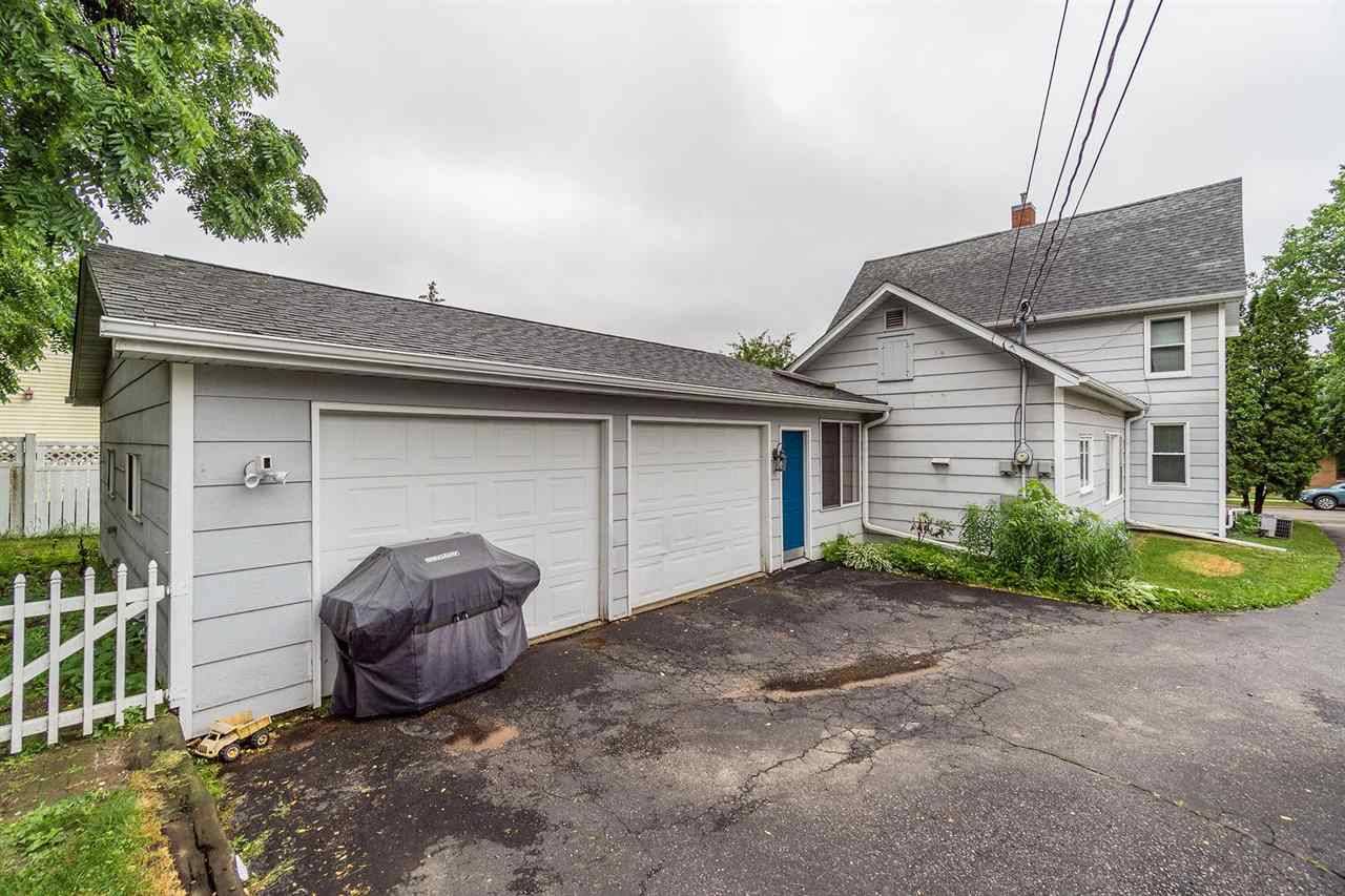 Richland Center, WI 53581,137 N Park St