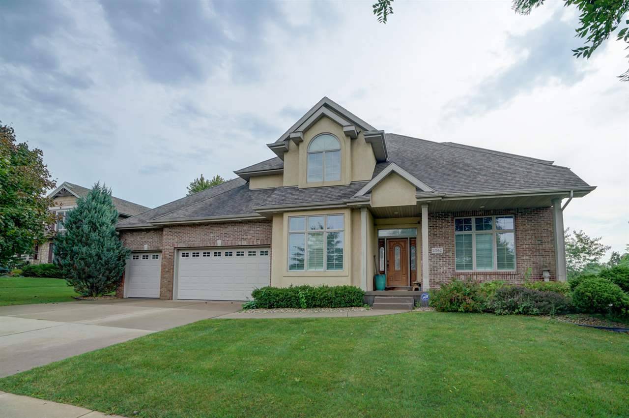 Fitchburg, WI 53711,2582 Oak View Ct