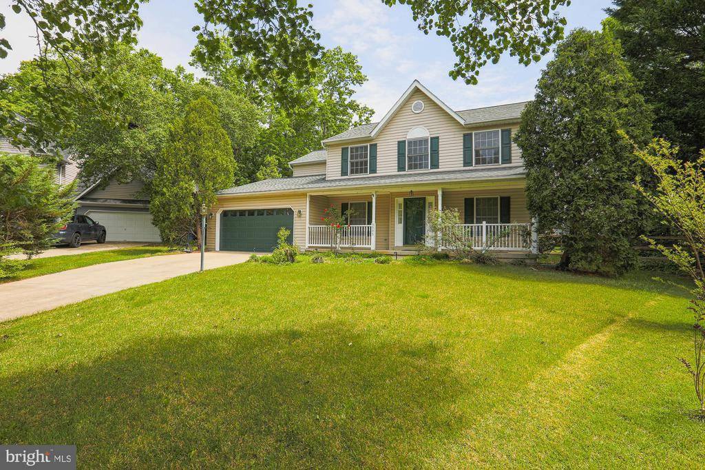 Waldorf, MD 20603,5005 PUPFISH CT