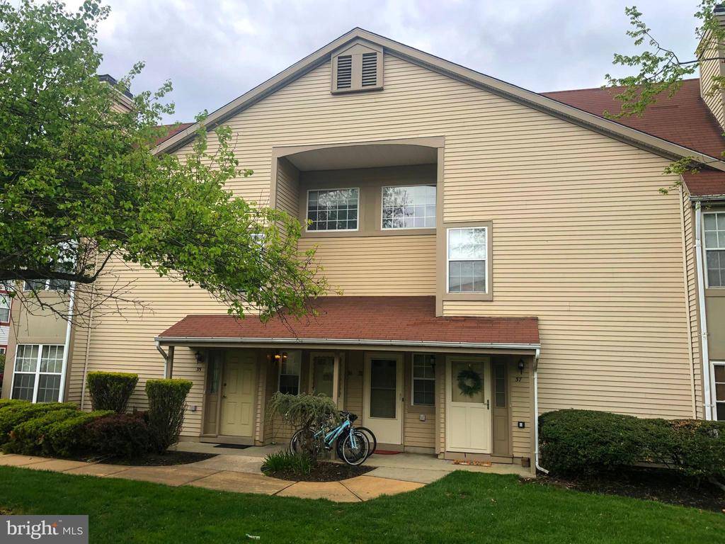 Robbinsville, NJ 08691,36 ANDOVER PL