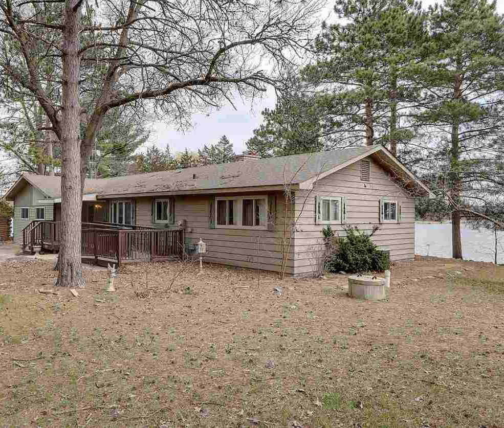 Montello, WI 53949,212 Carriage Rd