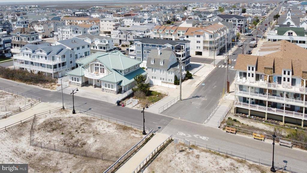 Sea Isle City, NJ 08243,4401 N PLEASURE AVE