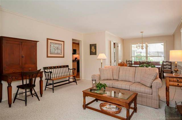 Grosse Pointe Woods, MI 48236,1645 FORD COURT