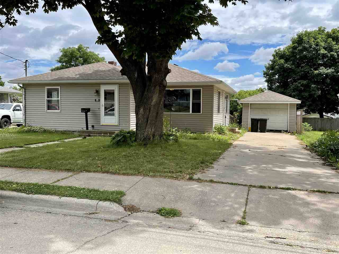 Platteville, WI 53818,375 Jefferson St