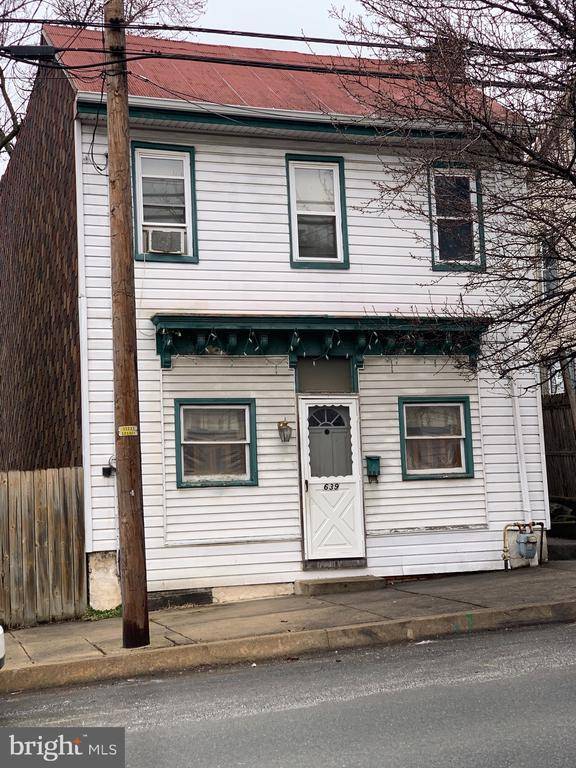 Columbia, PA 17512,639 MANOR ST