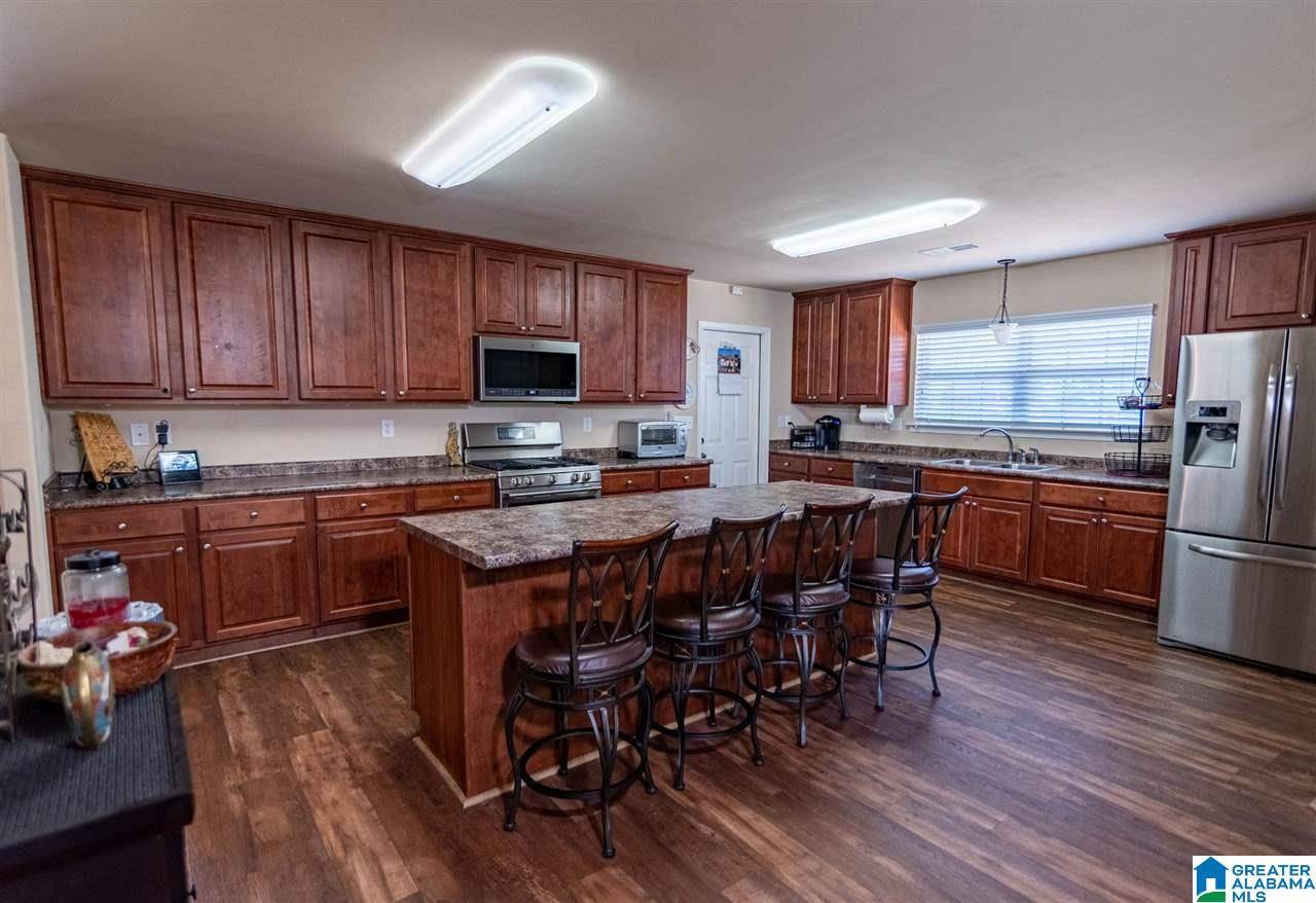 Alabaster, AL 35007,302 TANGLEWOOD CIRCLE