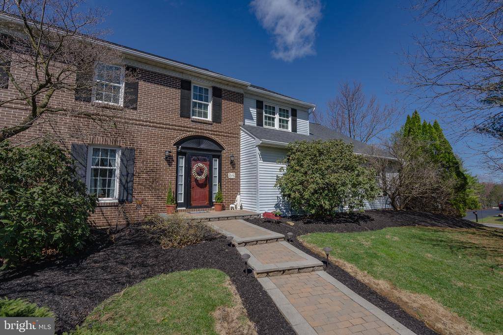 Macungie, PA 18062,5610 TAVERN CIR