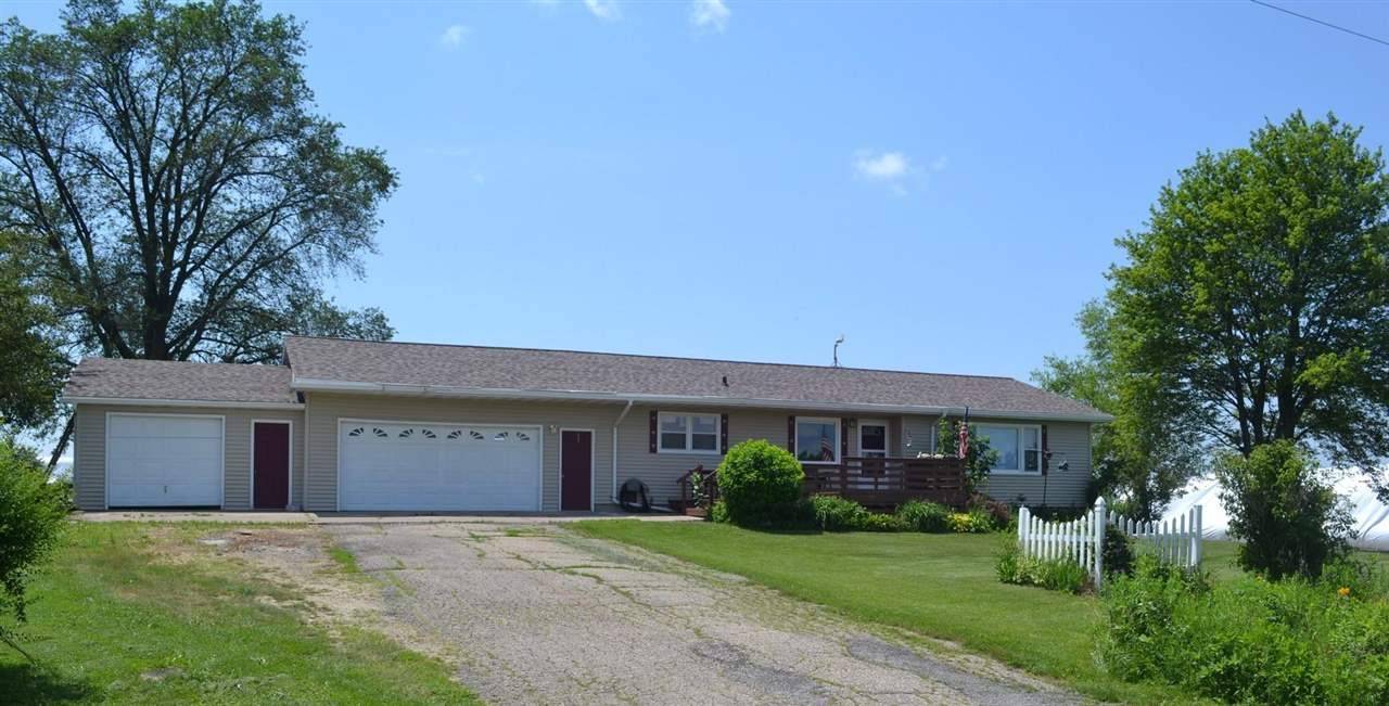 Wonewoc, WI 53968,W8497 County Road G