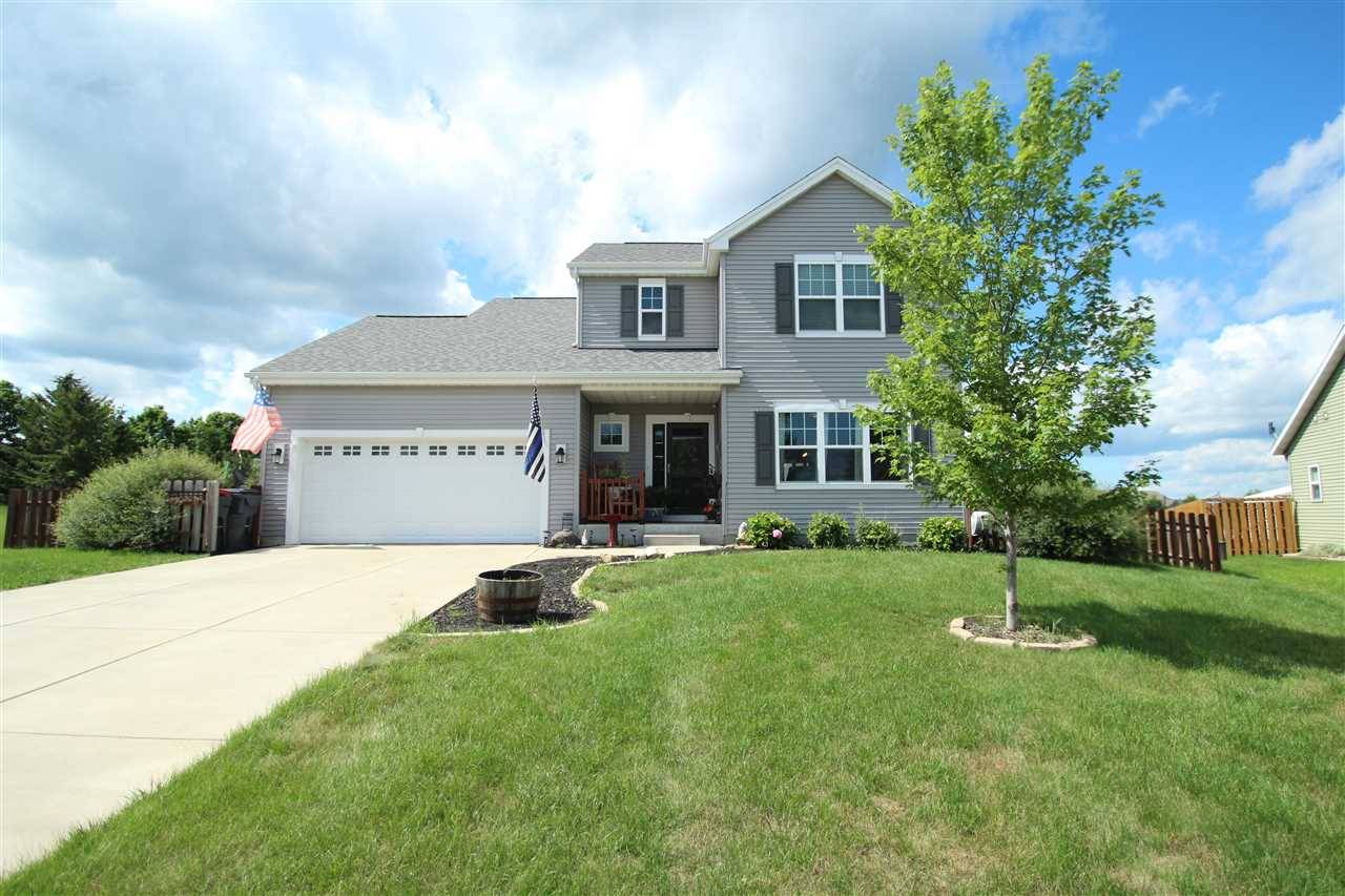 W1186 Meadowsweet Pass, Ixonia, WI 53036