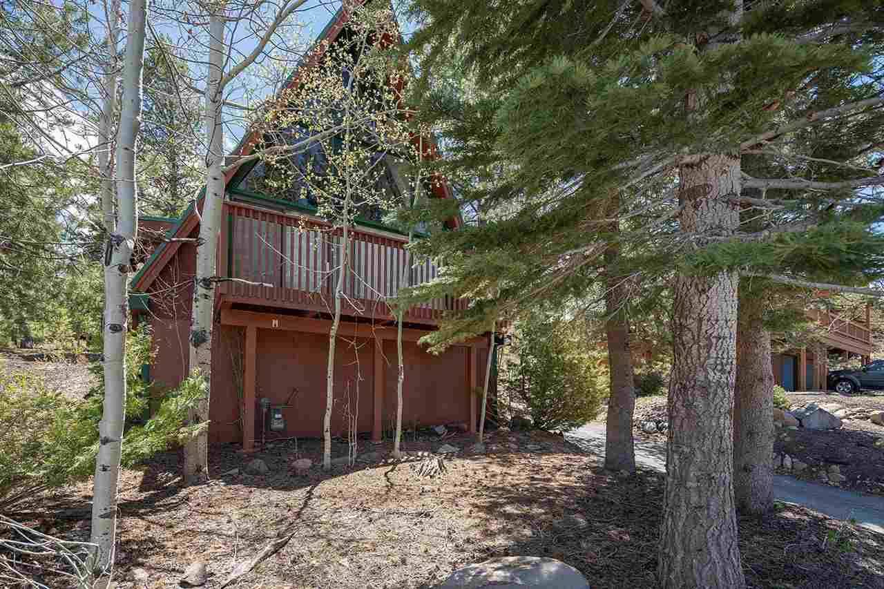 Truckee, CA 96161-7049,14120 Northwoods Boulevard