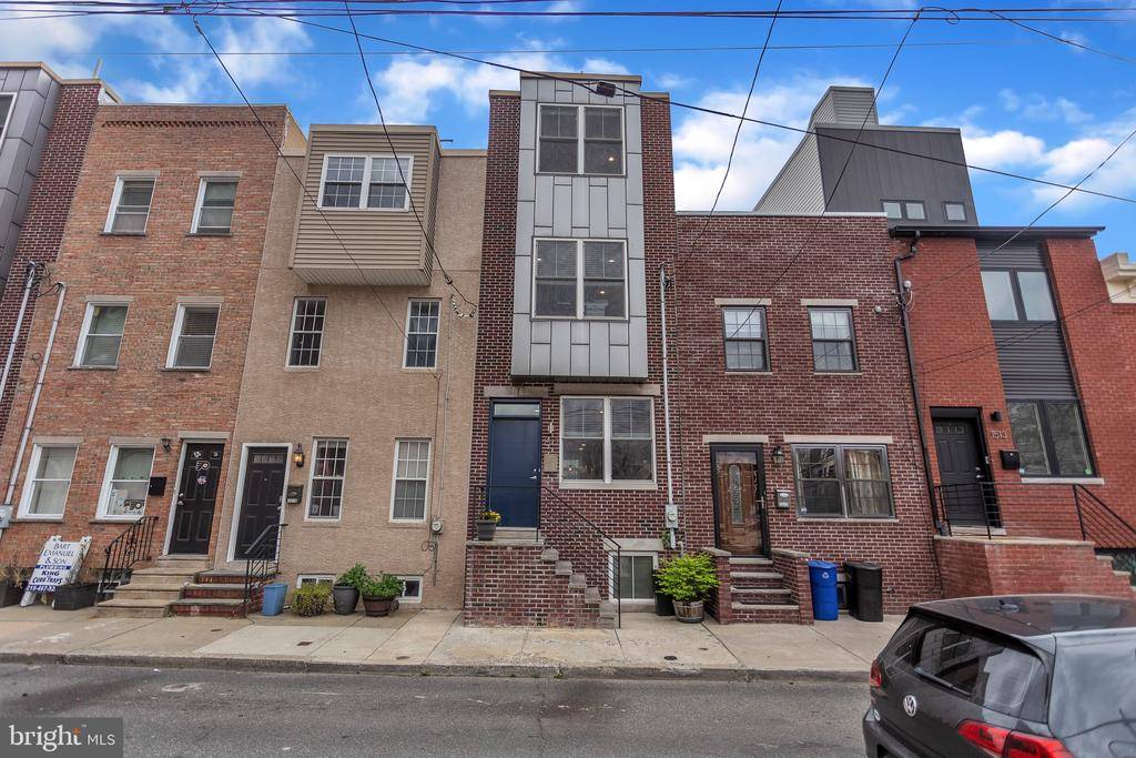 Philadelphia, PA 19146,1517 LATONA ST