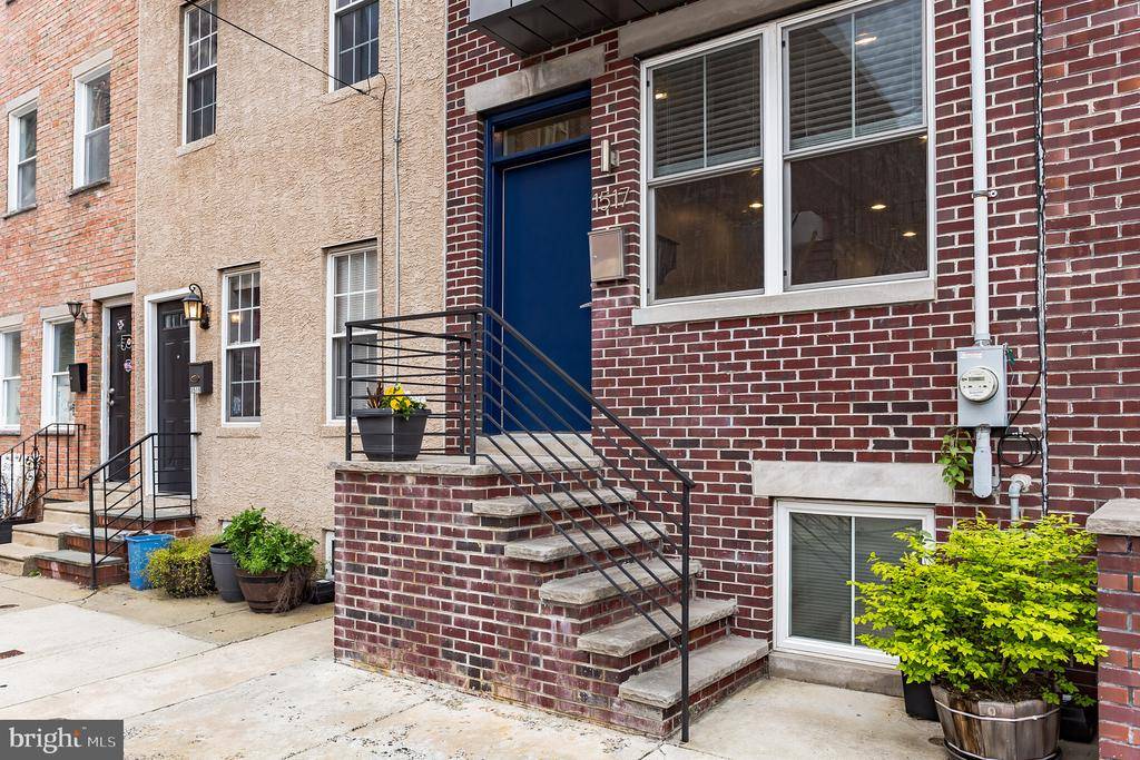 Philadelphia, PA 19146,1517 LATONA ST