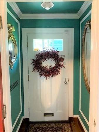 147 Lawrence St, Gardner, MA 01440