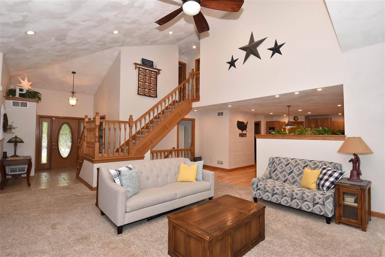 3230 Westminster Rd, Janesville, WI 53546