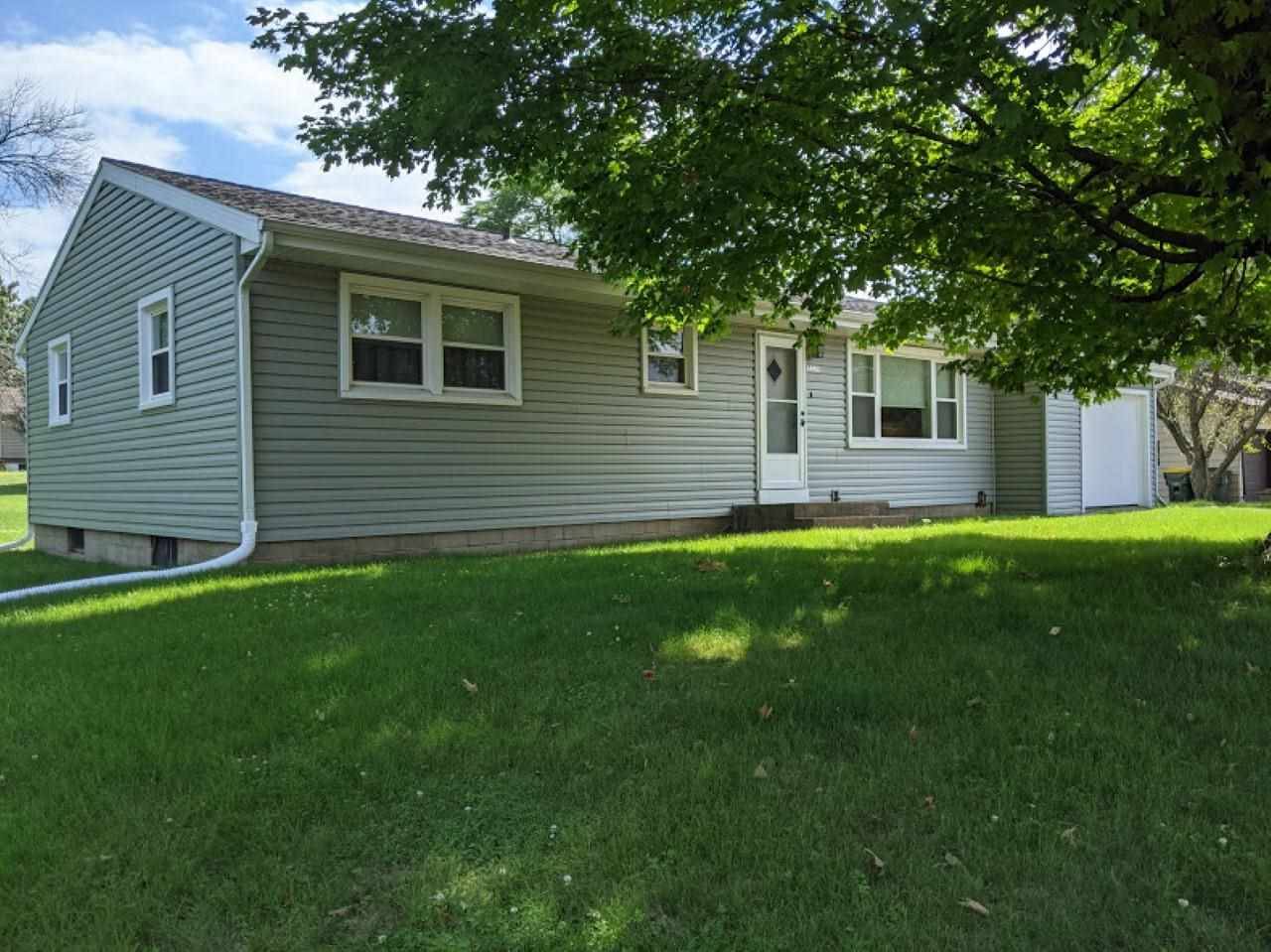 Reedsburg, WI 53959,1224 8th St