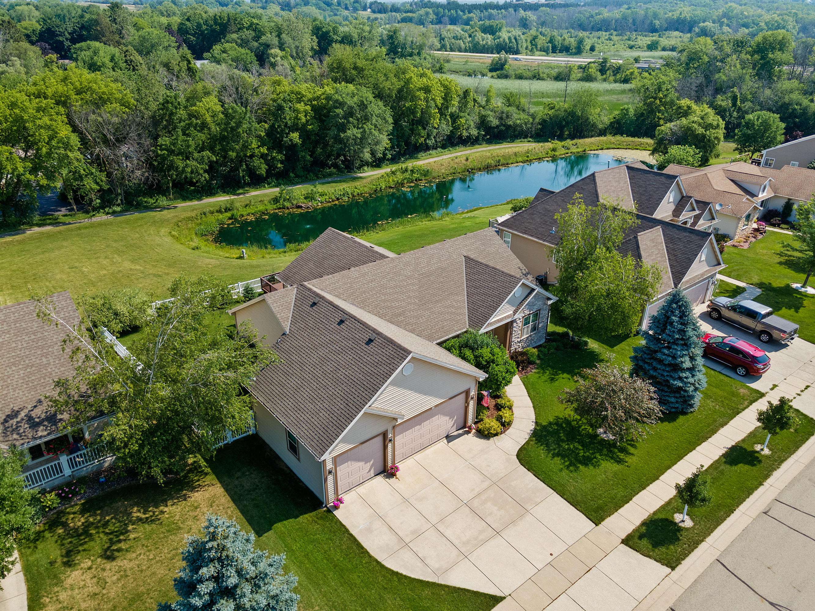 Oconomowoc, WI 53066,502 Thurow Dr