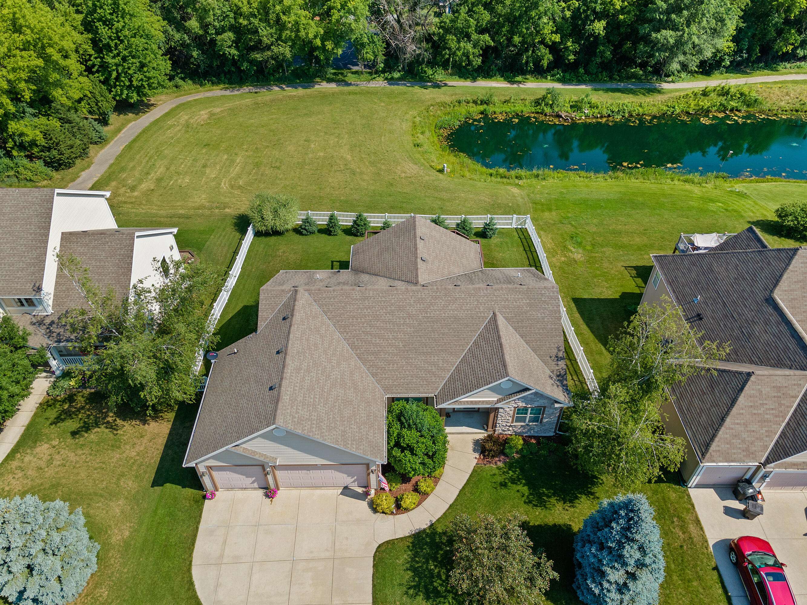 Oconomowoc, WI 53066,502 Thurow Dr