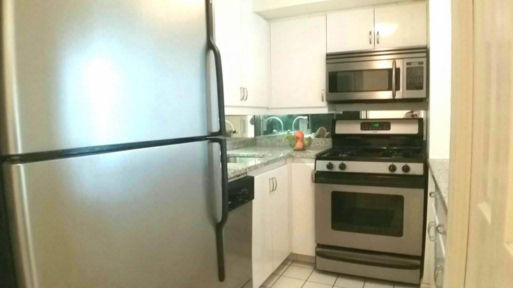Boston, MA 02111,170 Tremont St #1106