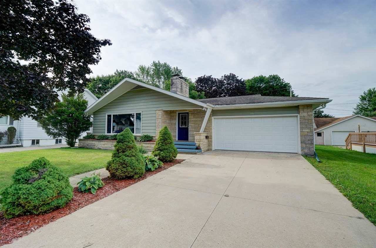 Arlington, WI 53911,106 Reagles St