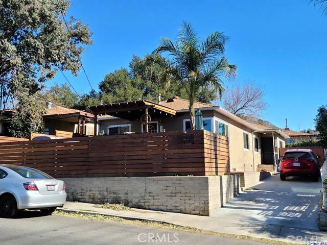 Tujunga, CA 91042,10006 10008 Silverton AVE