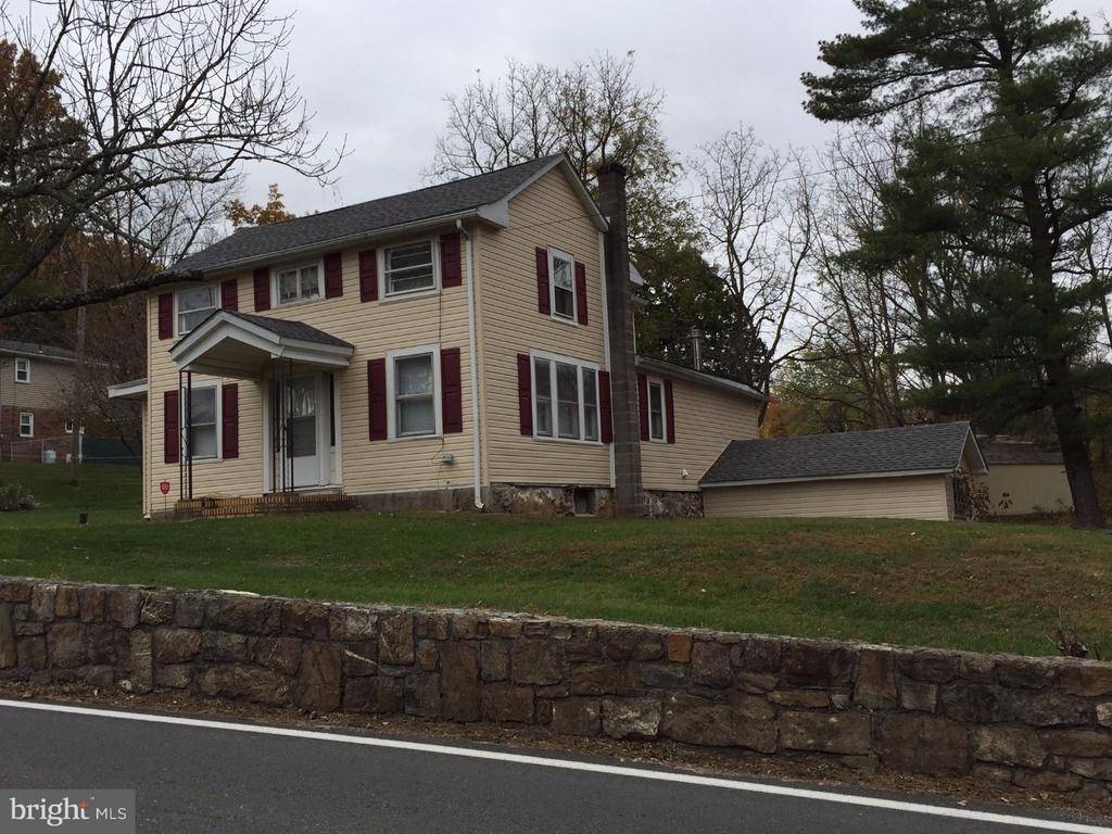 Leesport, PA 19533,1220 FAIRVIEW DR