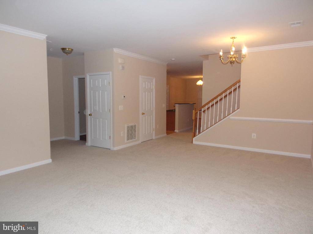 Woodbridge, VA 22191,15573 JOHN DISKIN CIR