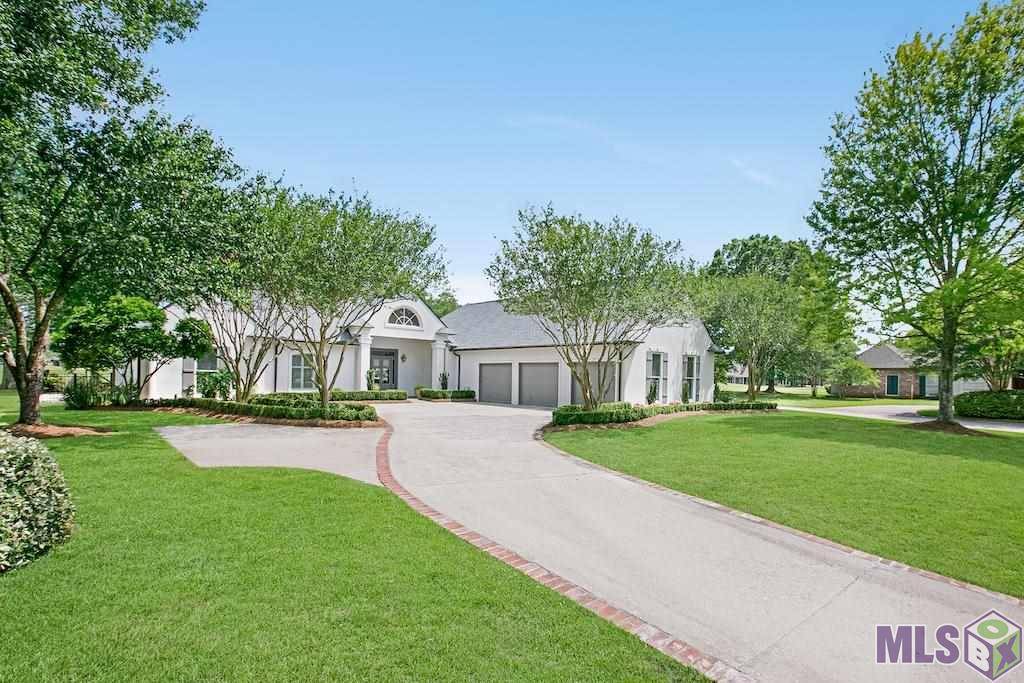 Baton Rouge, LA 70810,19031 SAINT CLAIRE DR