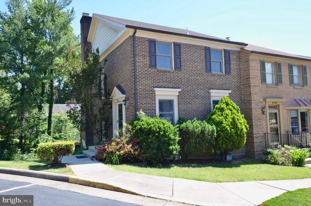 Springfield, VA 22153,7701 BRISTOL SQUARE CT