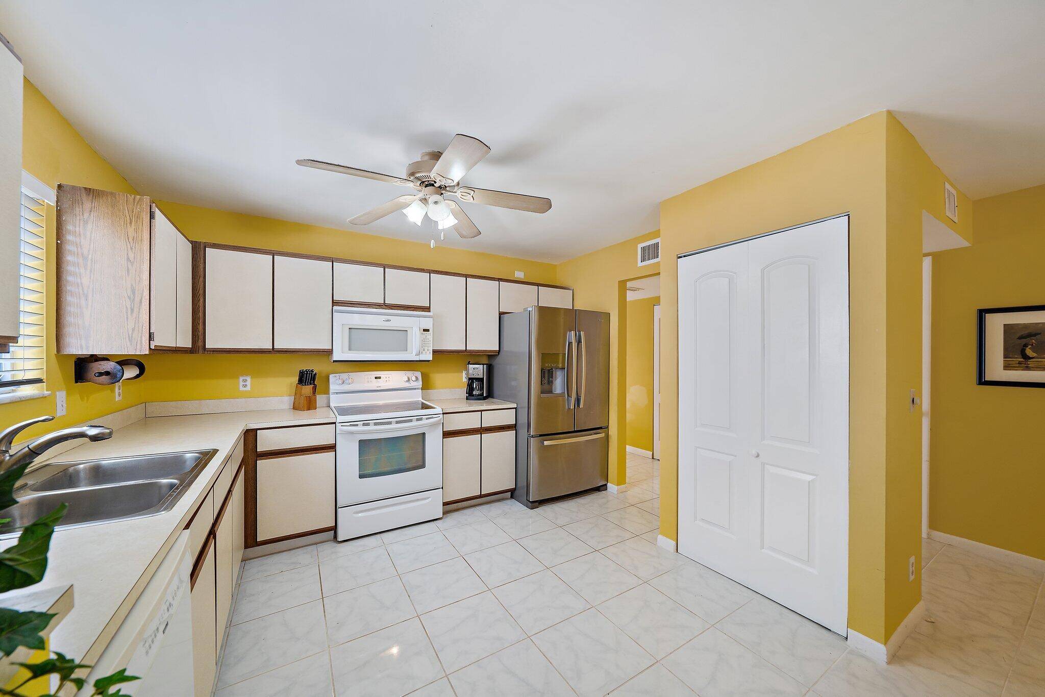 Jupiter, FL 33458,51 Maplecrest CIR