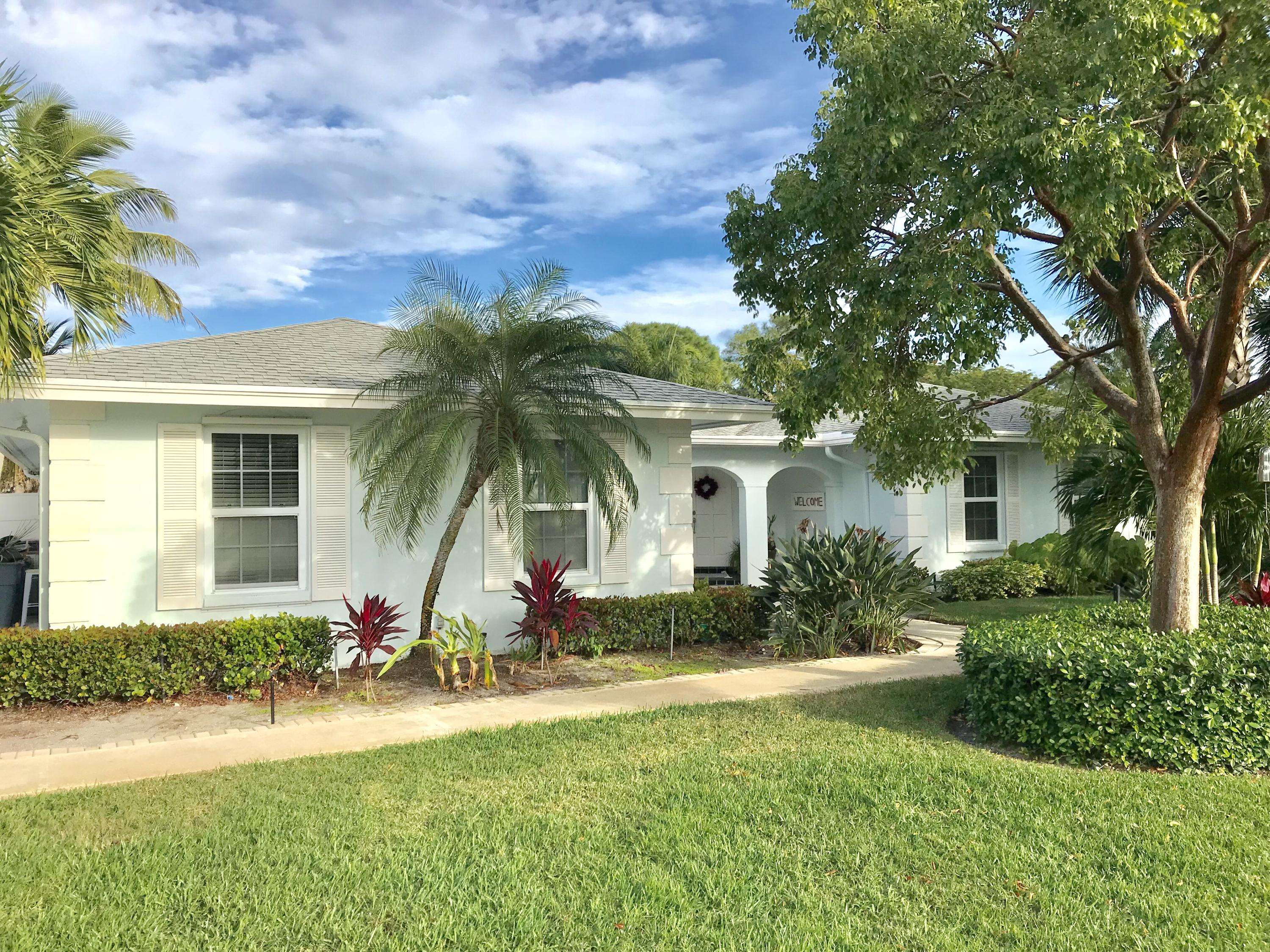 Tequesta, FL 33469,266 Golfview DR