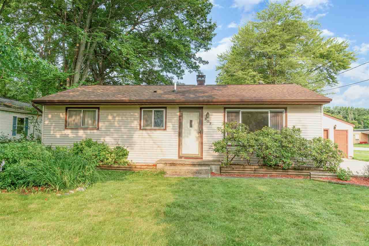 Midland, MI 48640,807 Smith Street