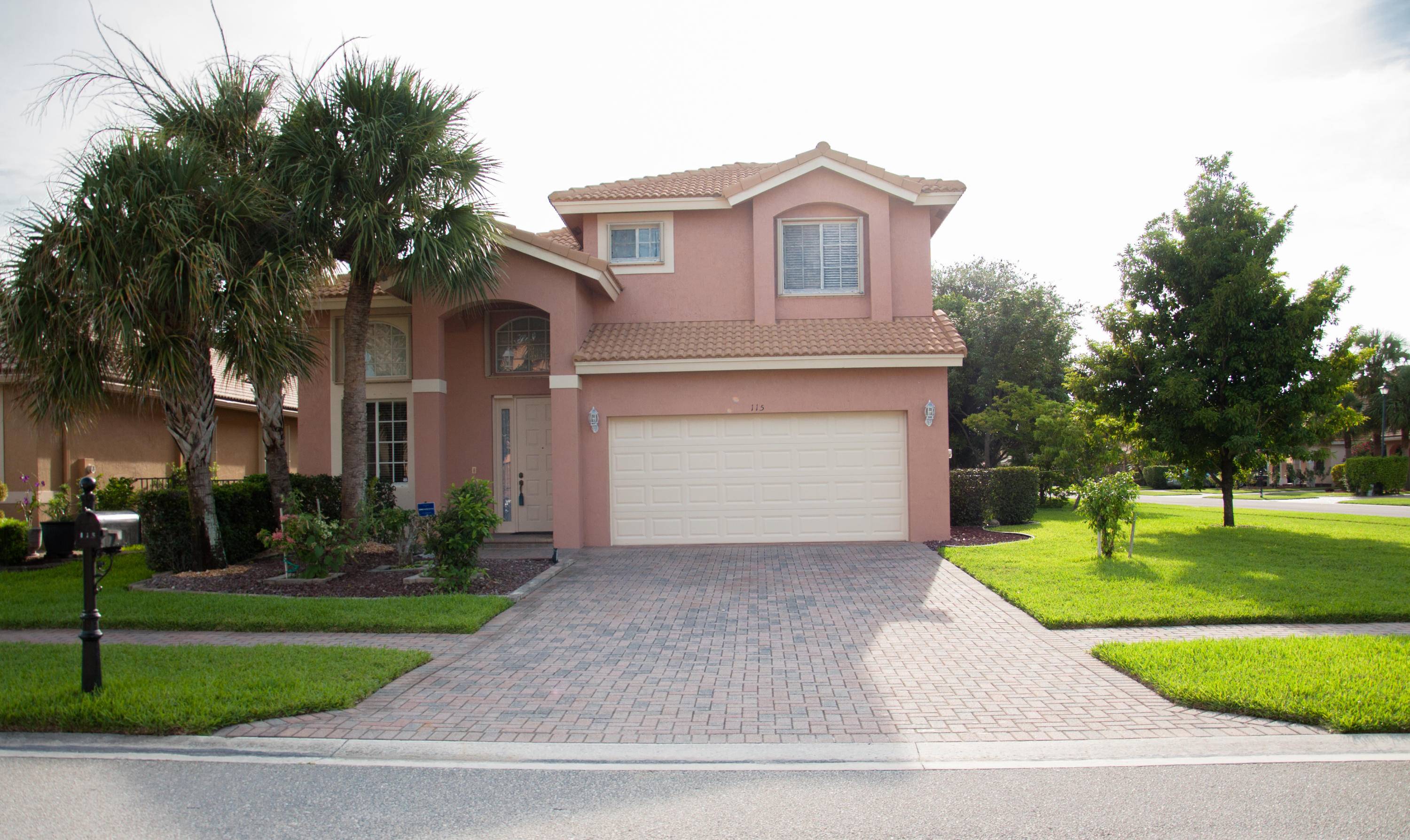 Royal Palm Beach, FL 33411,115 Sarona CIR