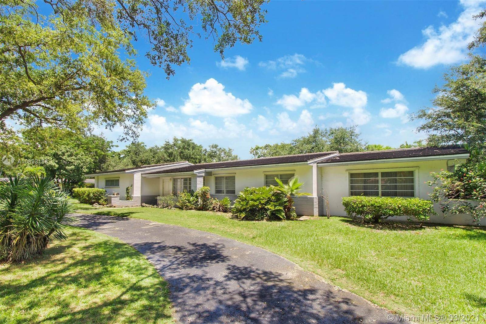 Pinecrest, FL 33156,6525 Chapman Field Drive