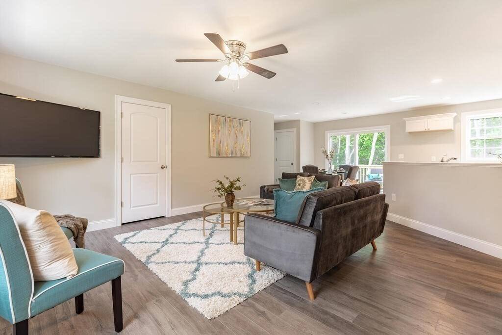 Harvard, MA 01451,12 Pine Hill WAY #A