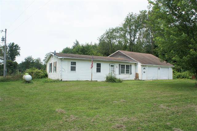 Cassopolis, MI 49031,64766 Wade Road