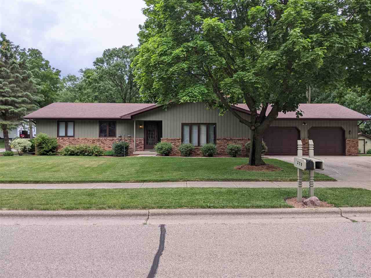 Oregon, WI 53575,370 Ash St