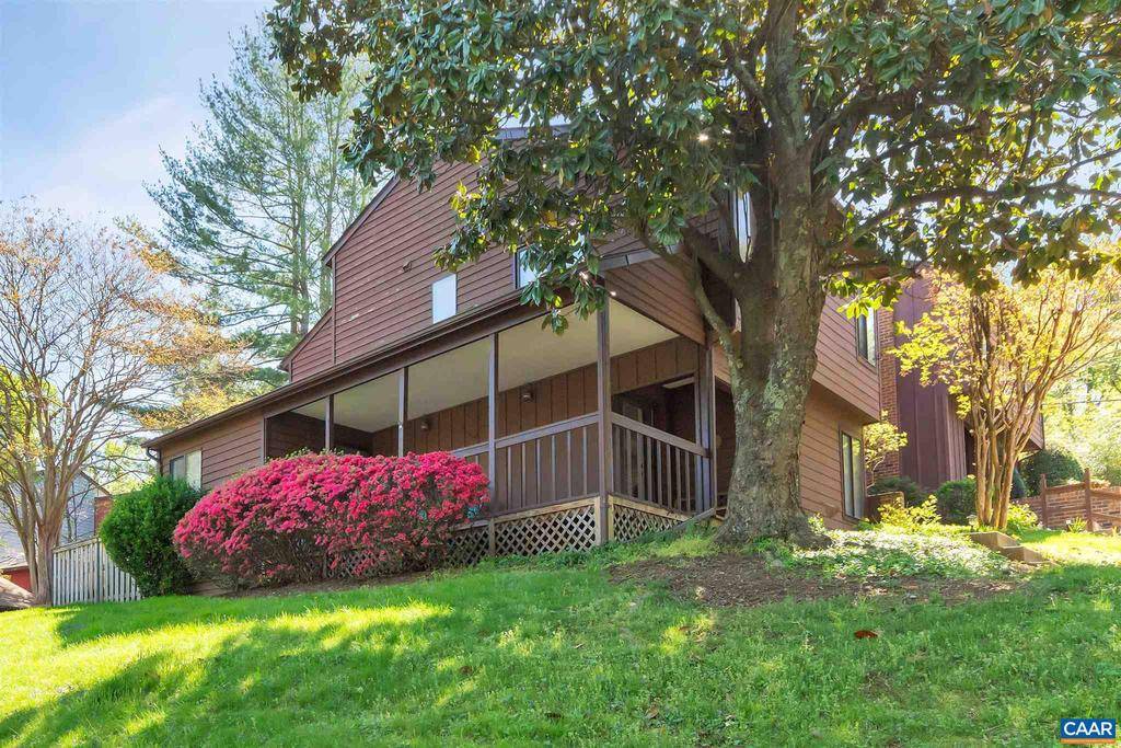 Charlottesville, VA 22901,595 SOUTHAMPTON CT CT