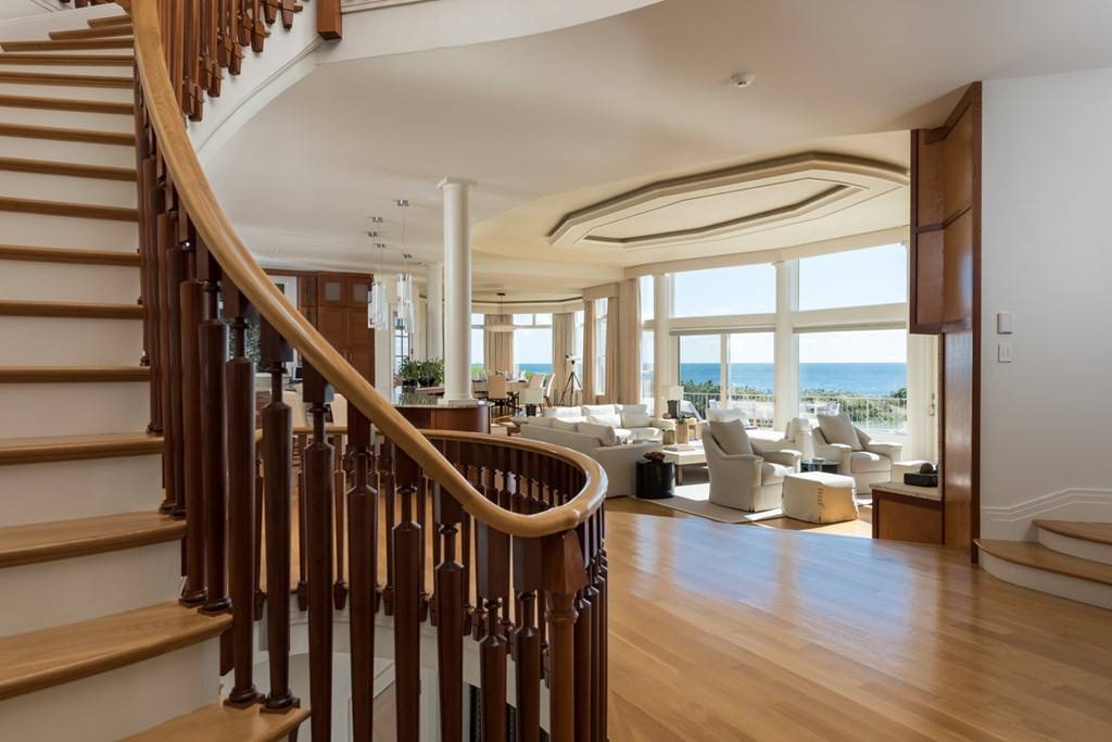 Mashpee, MA 02649,46 Triton Way