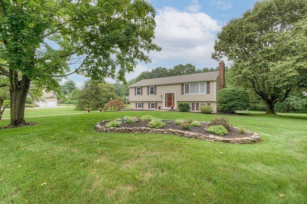 Sudbury, MA 01776,143 Victoria Road