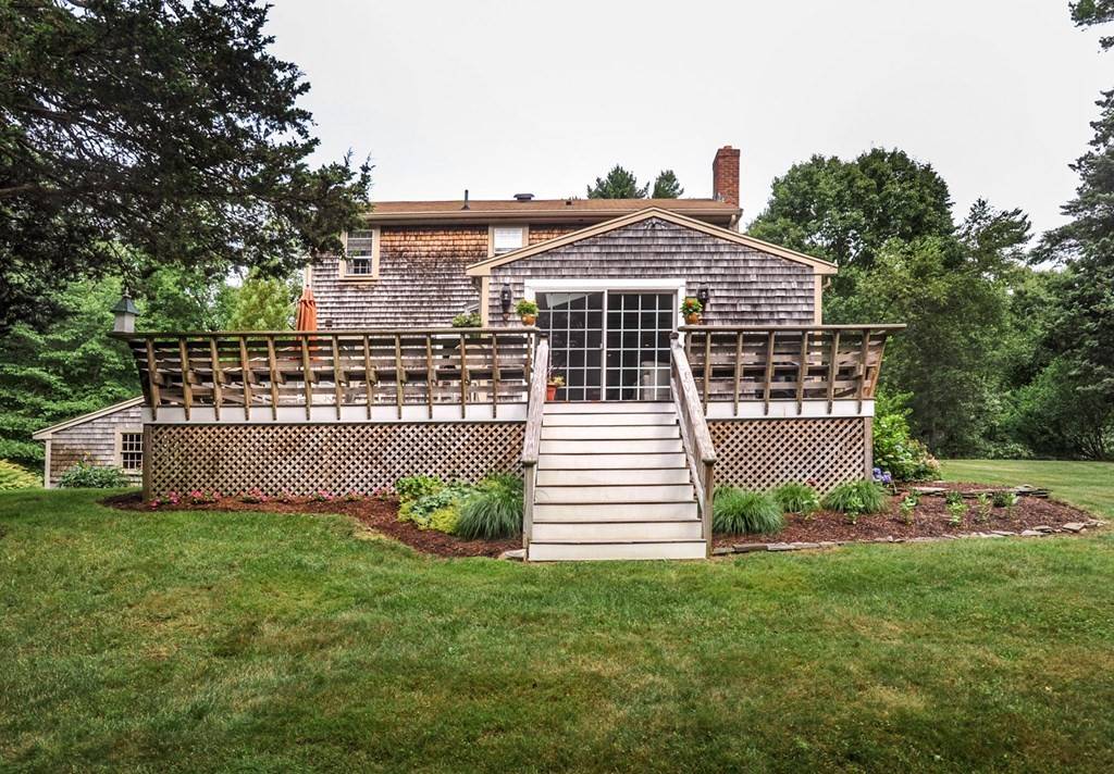 Duxbury, MA 02332,5 Clover Circle