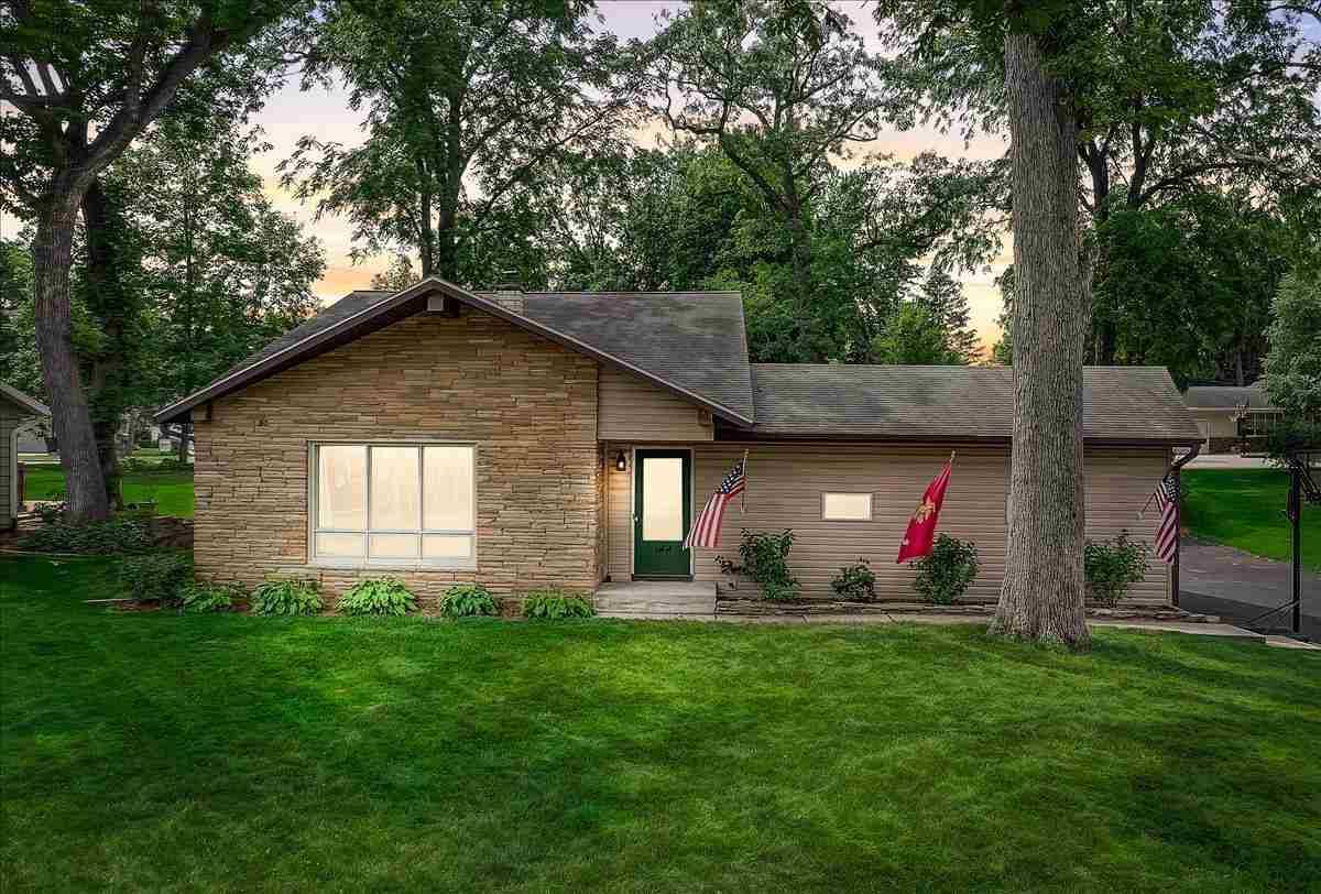 Lake Mills, WI 53551,144 Phillips Ln