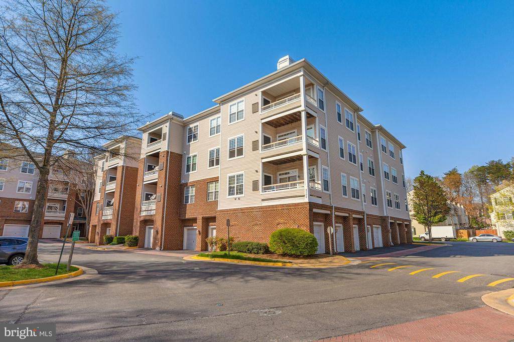 Fairfax, VA 22033,4300-E CANNON RIDGE CT #E