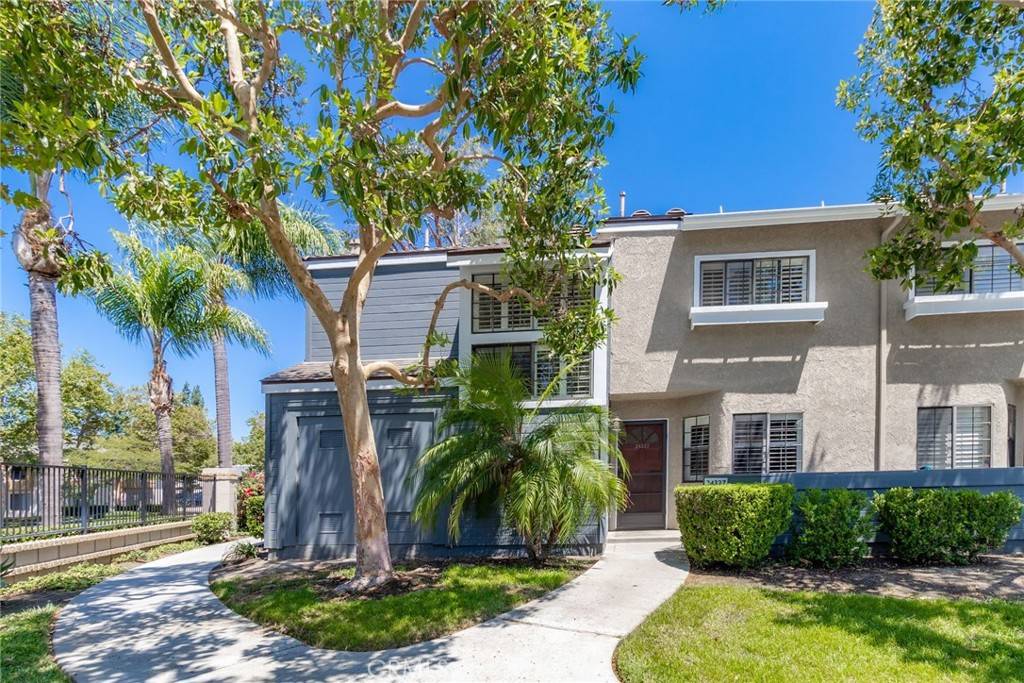 Laguna Niguel, CA 92677,24327 Avenida De Los Ninos #22